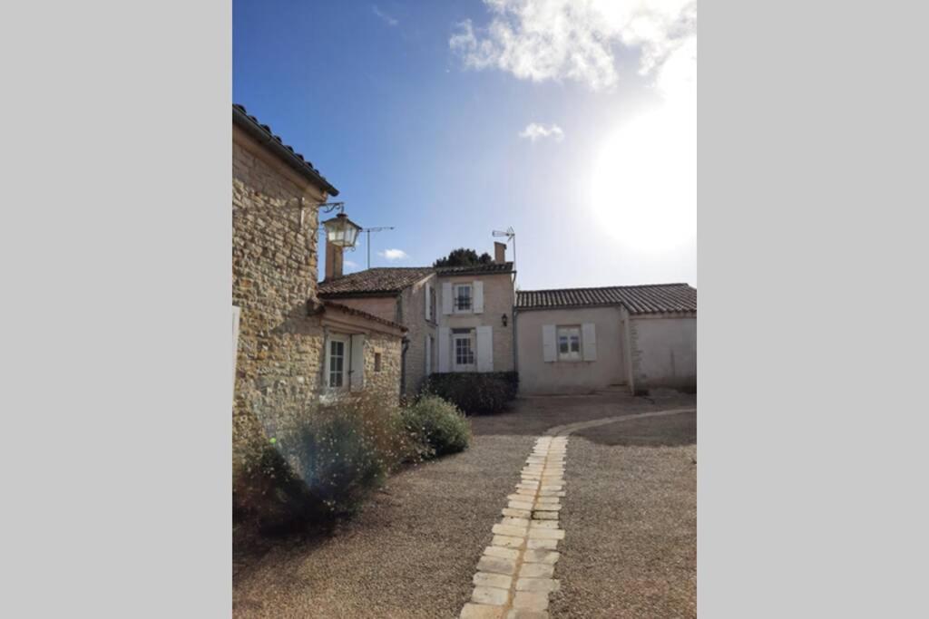 شقة La Jolie Parenthese Saint-Sauveur-d'Aunis المظهر الخارجي الصورة